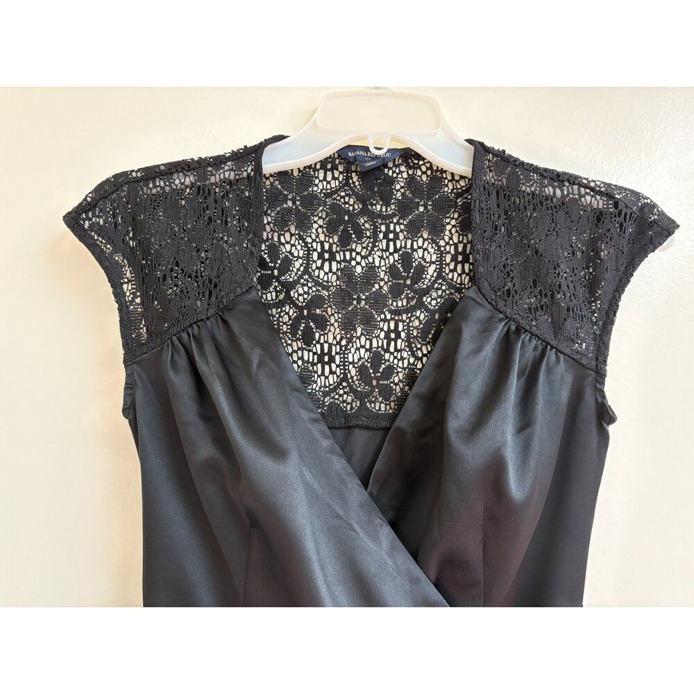 Banana Republic Black Satin Wrap Blouse Lace Back Vintage 2010 Holiday Top XS - Picture 6 of 9